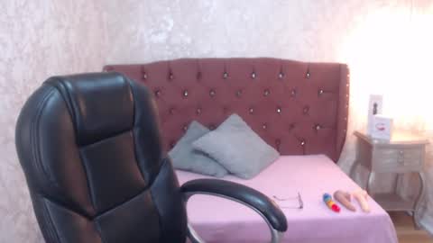 Charlotte online show from February 12, 2025, 5:37 pm