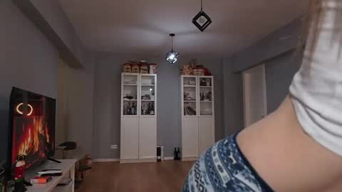 Anna online show from December 22, 2025, 5:59 am