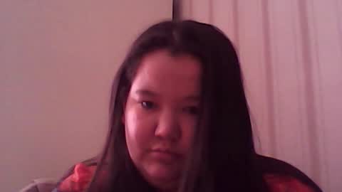 Snapshot of mooned_astrid chatting on November 24, 2025, 10:15 am mooned_astrid online show from November 24, 2025, 10:15 am