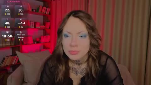 Snapshot of moonhaze_ chatting on March 3, 2026, 10:32 am Erica online show from March 3, 2026, 10:32 am