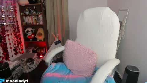 MOON  online show from May 21, 2026, 4:30 am