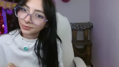 MOON  online show from July 1, 2026, 3:52 am