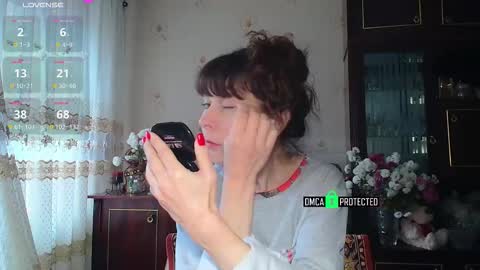 Snapshot of moonlight_88888 chatting on November 8, 2025, 8:25 am Moonlight 88888 online show from November 8, 2025, 8:25 am