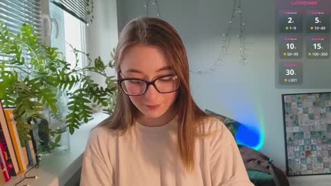 Snapshot of moonlight__lovers chatting on January 16, 2025, 12:53 pm Dana online show from January 16, 2025, 12:53 pm