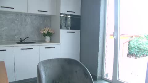 Snapshot of moonligt_iris chatting on July 10, 2026, 4:39 am moonligt_iris online show from July 10, 2026, 4:39 am