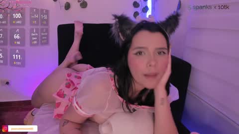 Snapshot of moonliight__ chatting on December 27, 2024, 7:18 am moonliight__ online show from December 27, 2024, 7:18 am