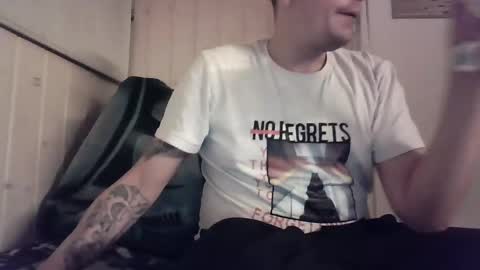 Snapshot of moonlines chatting on December 24, 2024, 5:49 am BouncyBoner online show from December 24, 2024, 5:49 am