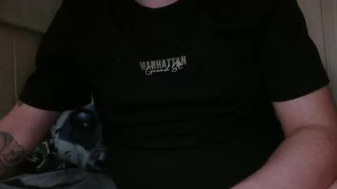 Snapshot of moonlines chatting on October 5, 2025, 2:54 am BouncyBoner online show from October 5, 2025, 2:54 am