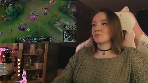 Snapshot of moonlish_siren chatting on November 6, 2025, 9:15 pm Katrin online show from November 6, 2025, 9:15 pm