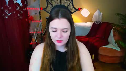 Snapshot of moonvelle chatting on October 25, 2025, 4:42 am Betty online show from October 25, 2025, 4:42 am