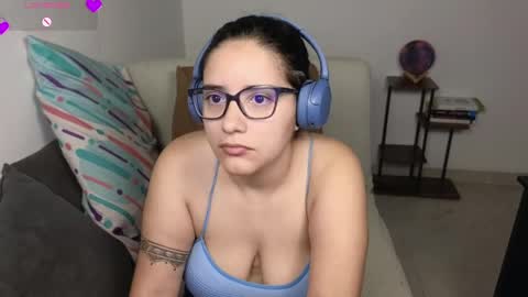 Moon Woman online show from May 9, 2026, 5:45 am