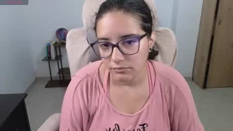 Moon Woman online show from June 16, 2026, 3:53 am