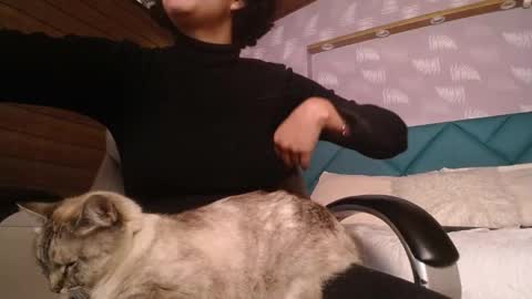 Snapshot of moony_14 chatting on March 6, 2025, 2:09 am Michelle online show from March 6, 2025, 2:09 am