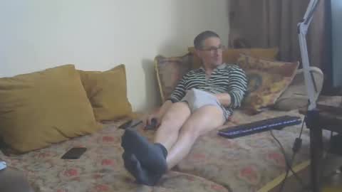 Snapshot of moovurey16 chatting on March 11, 2025, 8:30 am Alex online show from March 11, 2025, 8:30 am