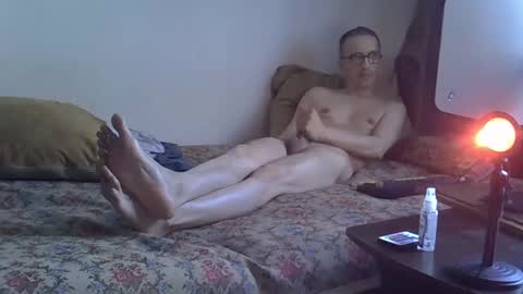 Snapshot of moovurey16 chatting on March 27, 2026, 2:39 am Alex online show from March 27, 2026, 2:39 am