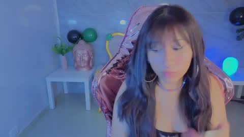 Mora  online show from March 18, 2026, 3:09 am