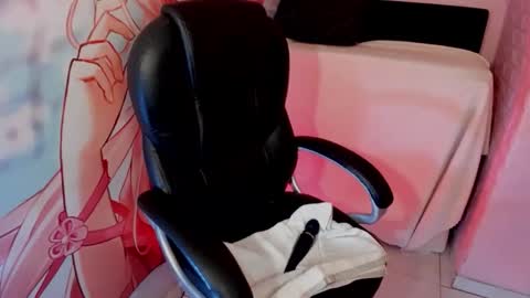 morana__hot online show from February 13, 2026, 5:03 am