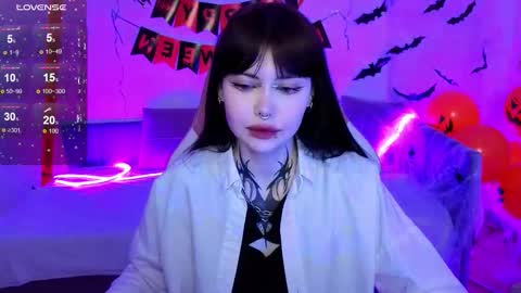 Snapshot of morana_batt chatting on November 1, 2025, 2:02 am Morana online show from November 1, 2025, 2:02 am