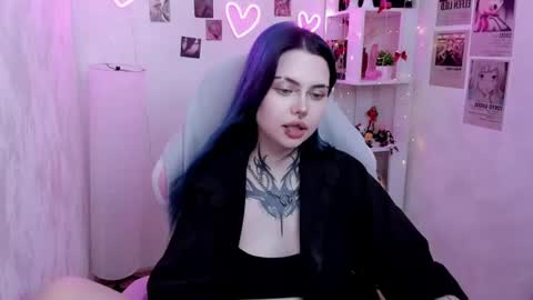 Snapshot of morana_batt chatting on June 25, 2026, 5:12 am Morana online show from June 25, 2026, 5:12 am