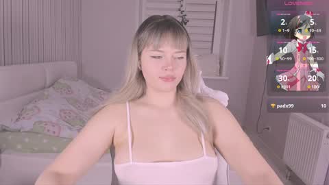 Snapshot of moranosofia chatting on December 6, 2024, 1:40 am Sofia online show from December 6, 2024, 1:40 am