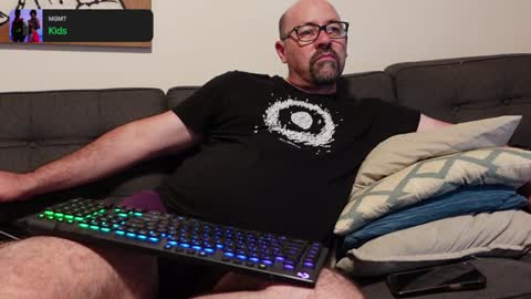 Snapshot of mordecai_the_great chatting on January 26, 2025, 12:43 pm Ce nest pas Mordecai online show from January 26, 2025, 12:43 pm