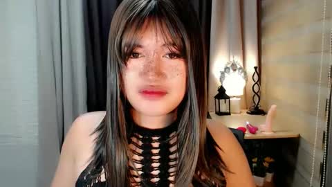 Snapshot of morenaaries12 chatting on October 9, 2025, 10:08 pm MIA online show from October 9, 2025, 10:08 pm