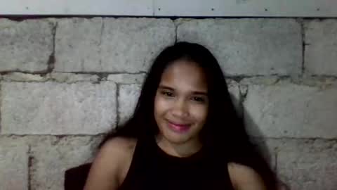 morenagirlpinay18 online show from February 6, 2026, 11:24 am
