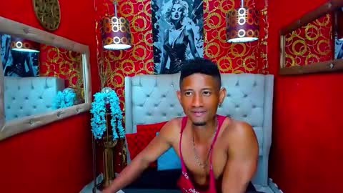 Snapshot of morenoblack23cm chatting on February 13, 2026, 4:03 pm duohot23 online show from February 13, 2026, 4:03 pm