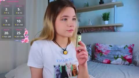 Mary3 online show from November 22, 2025, 3:11 pm