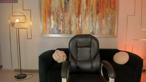 Snapshot of morganhicks chatting on May 18, 2026, 10:32 am Morgan Hicks online show from May 18, 2026, 10:32 am