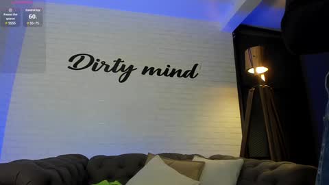 Snapshot of morganlake_ chatting on January 7, 2025, 3:35 am Morgan online show from January 7, 2025, 3:35 am