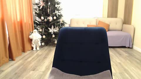 Anna online show from January 14, 2025, 9:56 am