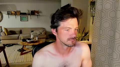 Dylan online show from May 20, 2026, 2:18 am