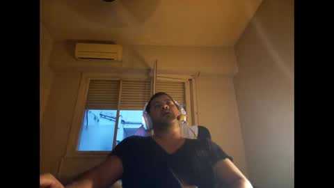 Bruno online show from March 8, 2025, 9:39 am