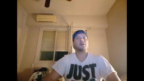 Bruno online show from November 7, 2025, 4:56 am