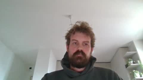 Snapshot of morritz chatting on March 25, 2026, 3:40 pm morritz online show from March 25, 2026, 3:40 pm