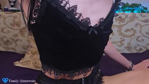 Snapshot of morwain_ chatting on November 20, 2025, 5:07 am Morwain online show from November 20, 2025, 5:07 am