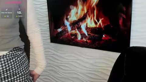 Snapshot of morygirl chatting on September 13, 2025, 1:33 pm mori online show from September 13, 2025, 1:33 pm