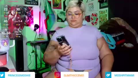 Snapshot of moshpitmami chatting on June 27, 2026, 3:55 am Indy online show from June 27, 2026, 3:55 am
