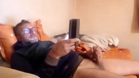 Snapshot of mospeleu chatting on May 14, 2026, 6:09 am Nomadu online show from May 14, 2026, 6:09 am