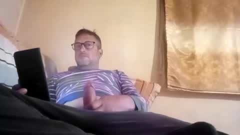 Snapshot of mospeleu chatting on May 17, 2026, 6:22 am Nomadu online show from May 17, 2026, 6:22 am