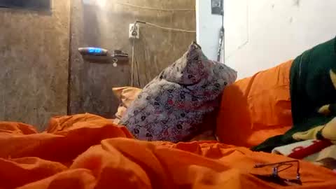 Snapshot of mospeleu chatting on June 20, 2026, 2:14 am Nomadu online show from June 20, 2026, 2:14 am