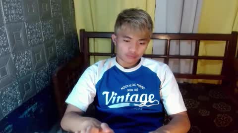 mostwantedtwink online show from April 25, 2026, 1:25 pm