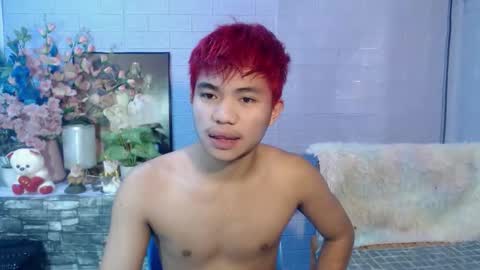 mostwantedtwink online show from May 15, 2026, 10:55 am