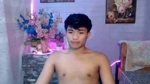 mostwantedtwink online show from July 12, 2026, 5:15 pm