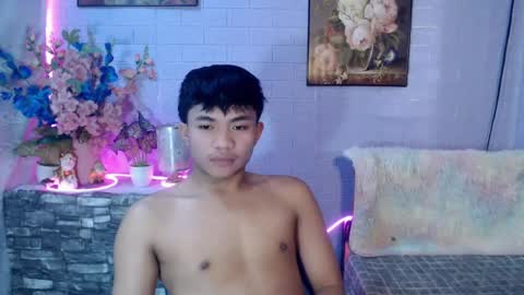 mostwantedtwink online show from July 15, 2026, 10:42 am