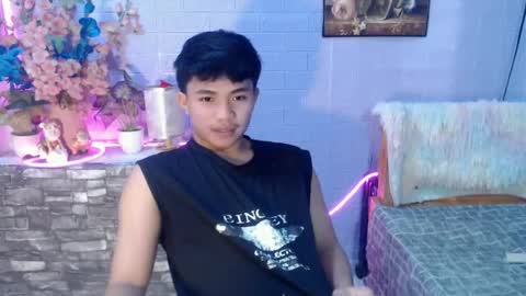 mostwantedtwink online show from July 20, 2026, 3:25 pm