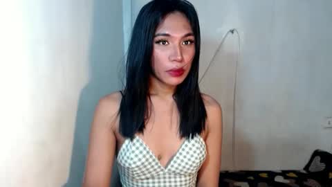 Snapshot of mouiline_rouge69 chatting on November 18, 2025, 6:40 am mouiline_rouge69 online show from November 18, 2025, 6:40 am