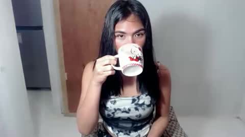 Snapshot of mouiline_rouge69 chatting on January 10, 2026, 6:15 am mouiline_rouge69 online show from January 10, 2026, 6:15 am