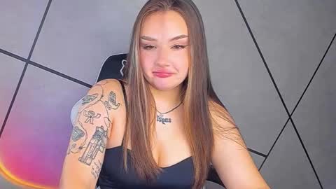 Snapshot of mousemother chatting on October 18, 2025, 4:52 pm Carolina online show from October 18, 2025, 4:52 pm